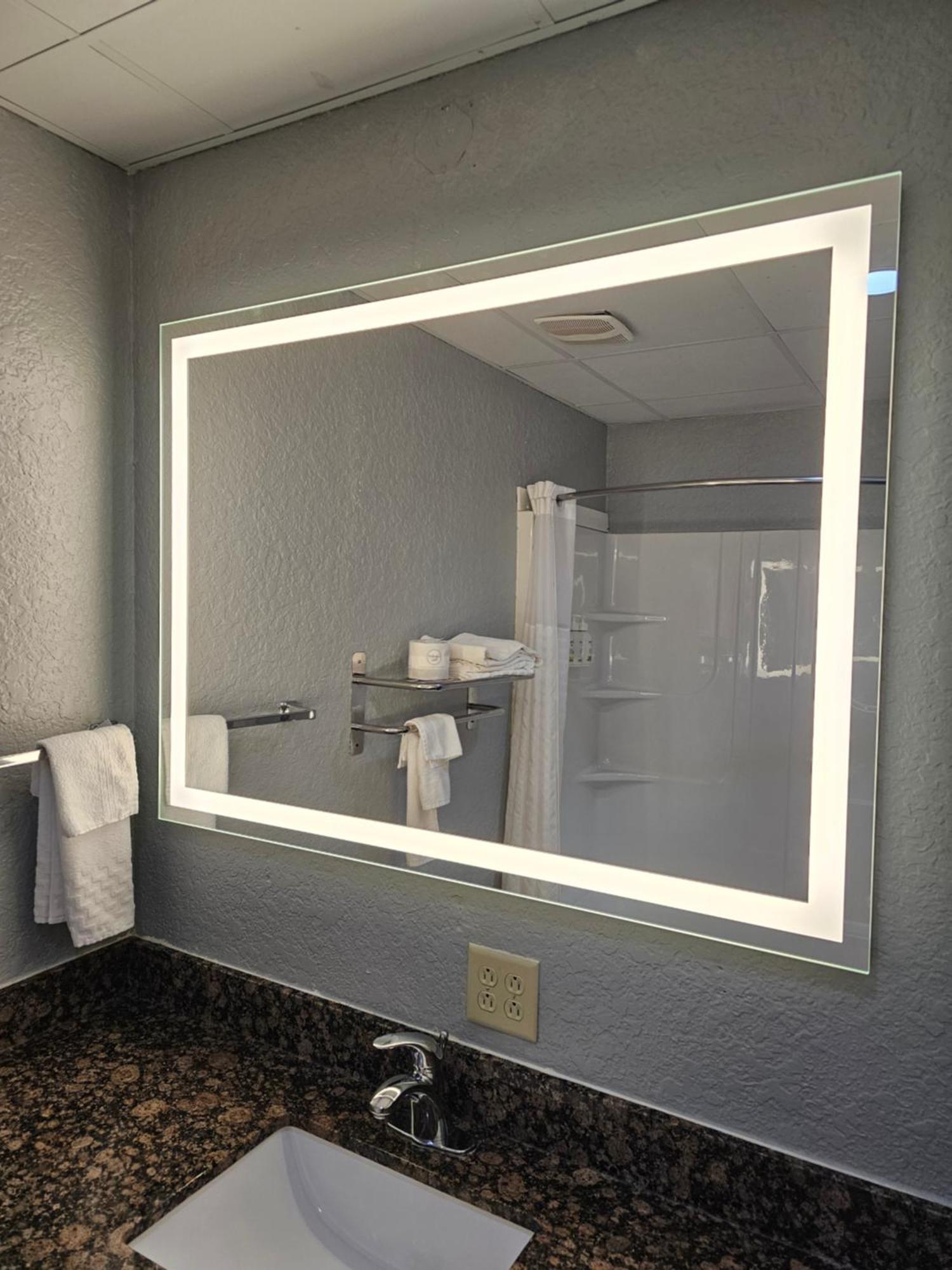 Pioneer Inn & Suites Grinnell Экстерьер фото
